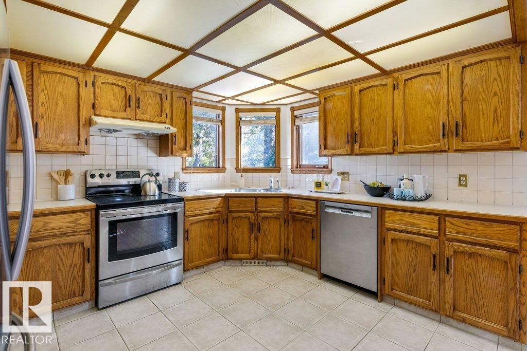 507 BURTON CL NW