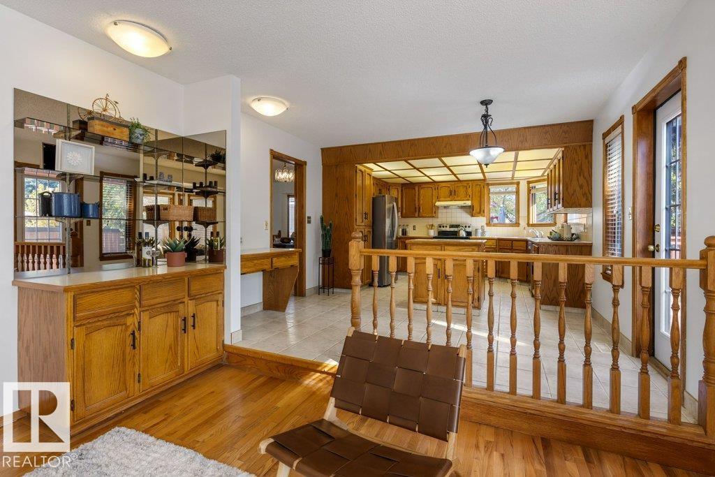 507 BURTON CL NW