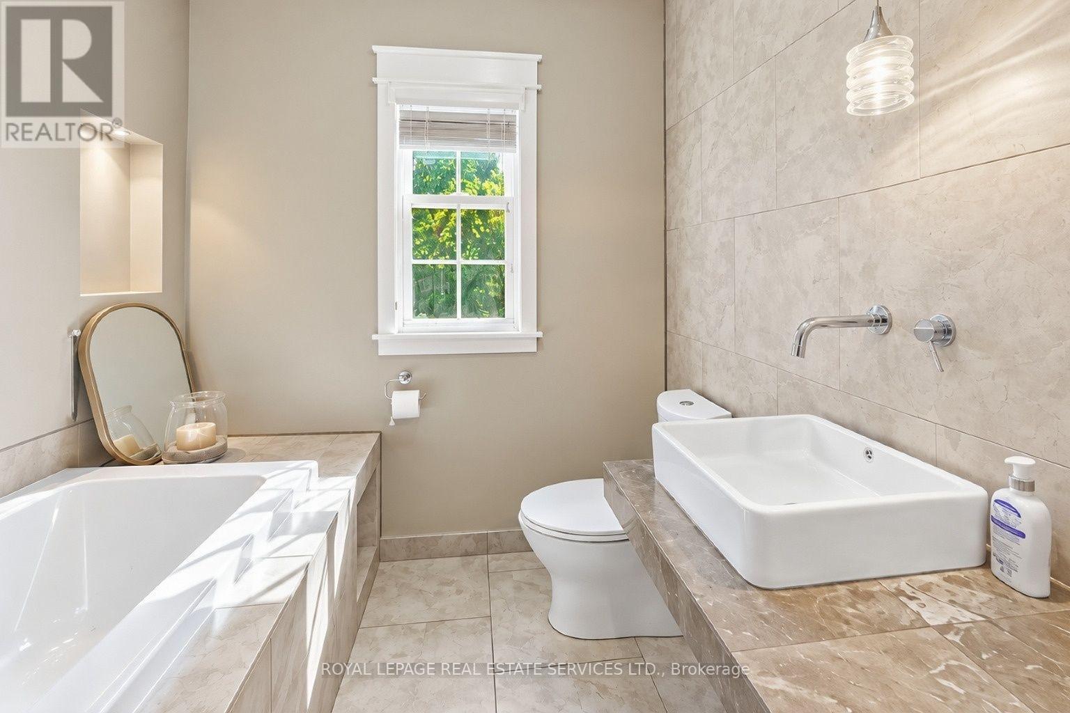 32 Anderson Street, Oakville, Ontario  L6K 1A5 - Photo 22 - W13853970