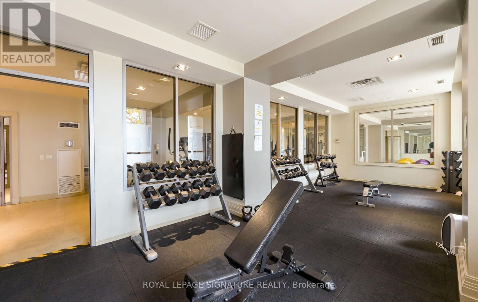 2211 - 388 Prince Of Wales Drive, Mississauga, Ontario  L5B 0A1 - Photo 47 - W13854012