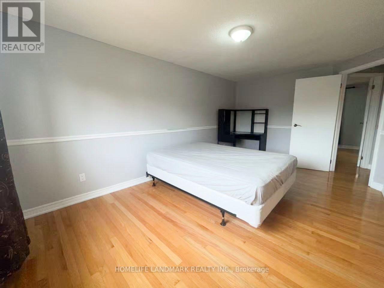 6337 Martel Court, Mississauga, Ontario  L5N 3H6 - Photo 18 - W13854040