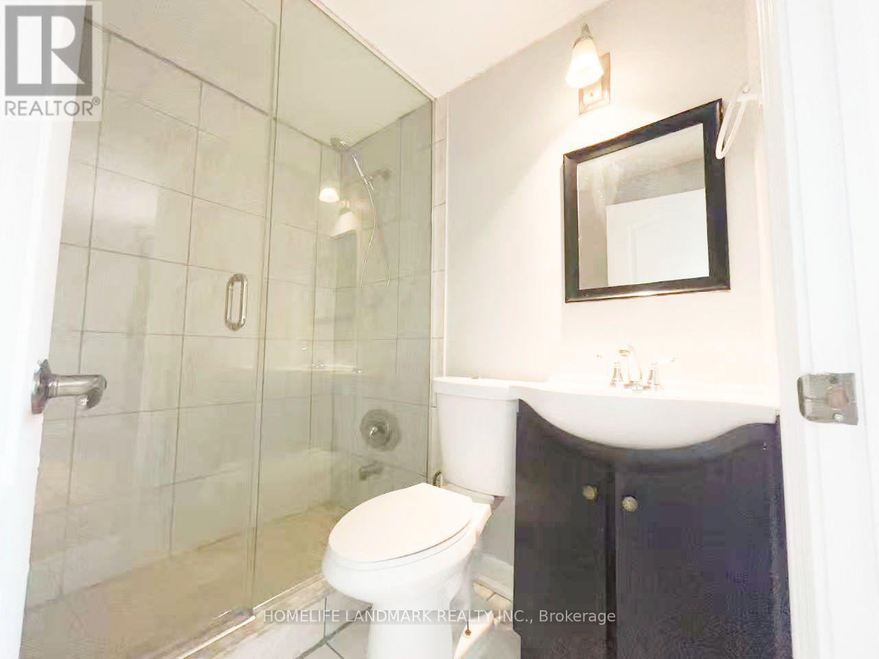 6337 Martel Court, Mississauga, Ontario  L5N 3H6 - Photo 19 - W13854040