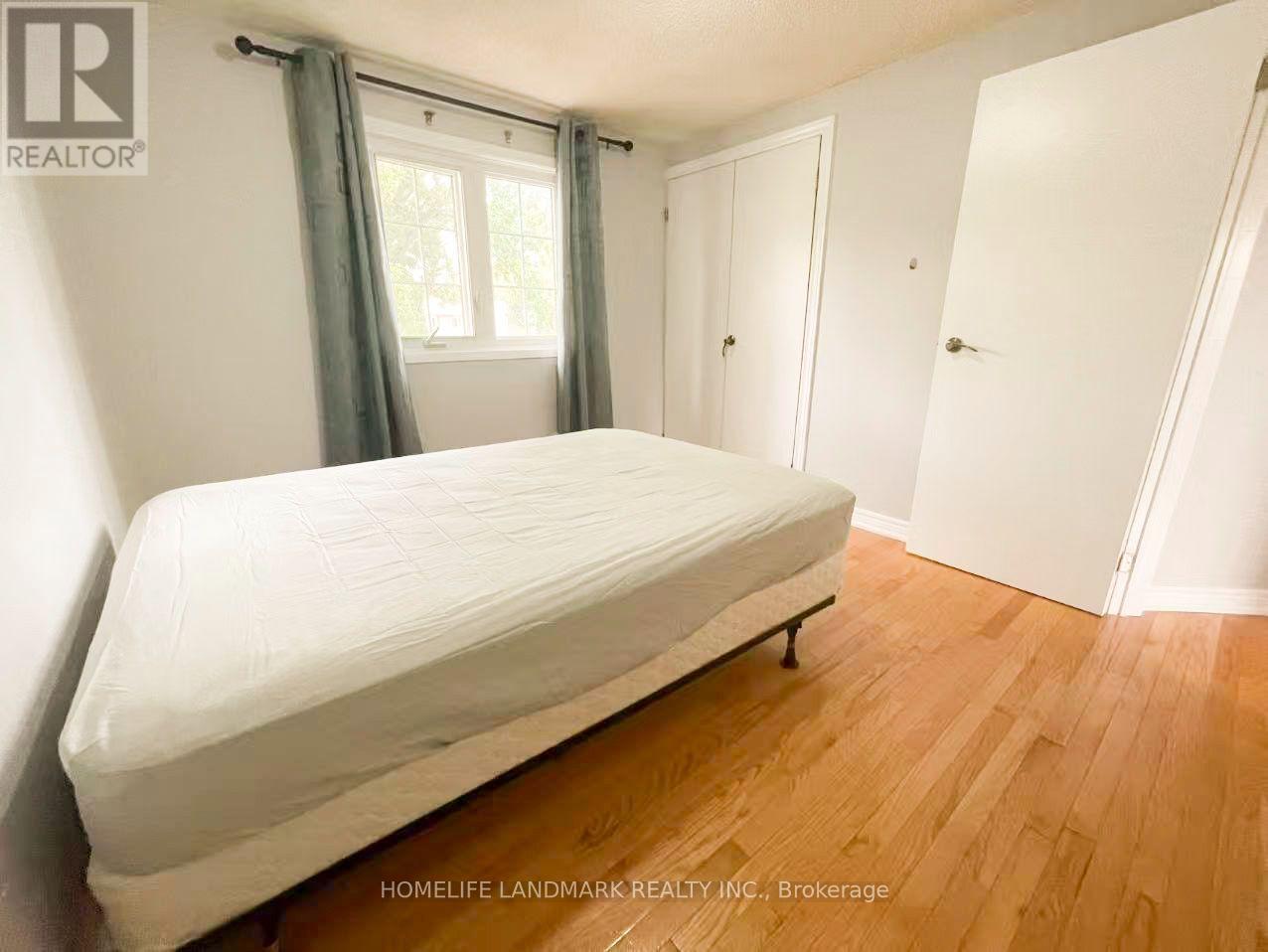 6337 Martel Court, Mississauga, Ontario  L5N 3H6 - Photo 25 - W13854040