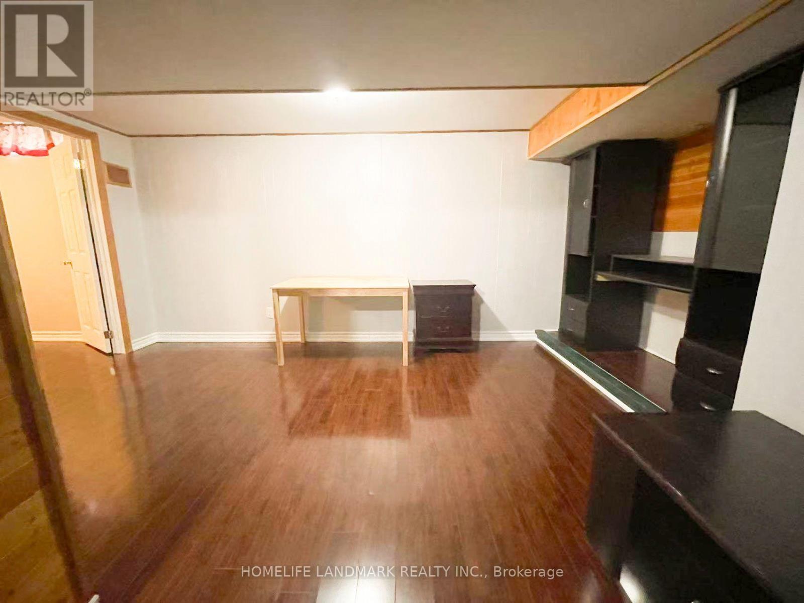 6337 Martel Court, Mississauga, Ontario  L5N 3H6 - Photo 28 - W13854040