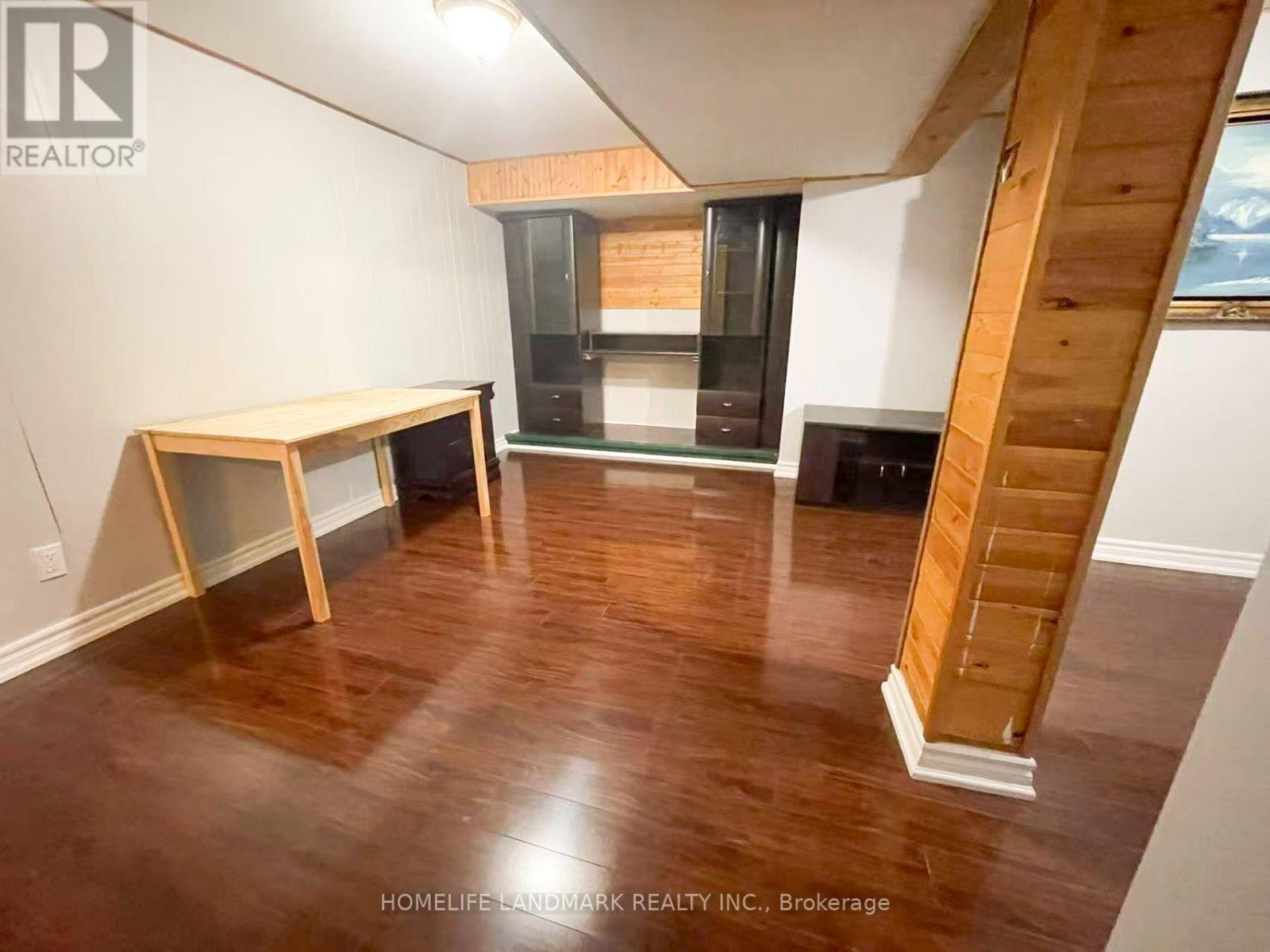 6337 Martel Court, Mississauga, Ontario  L5N 3H6 - Photo 29 - W13854040