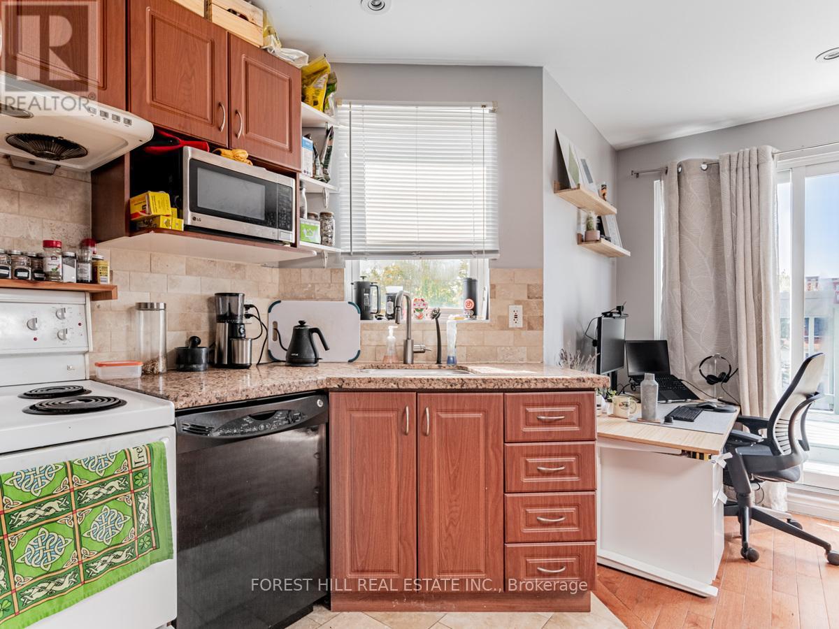 3 - 12 Salem Avenue, Toronto, Ontario  M6H 3C1 - Photo 8 - W13854070