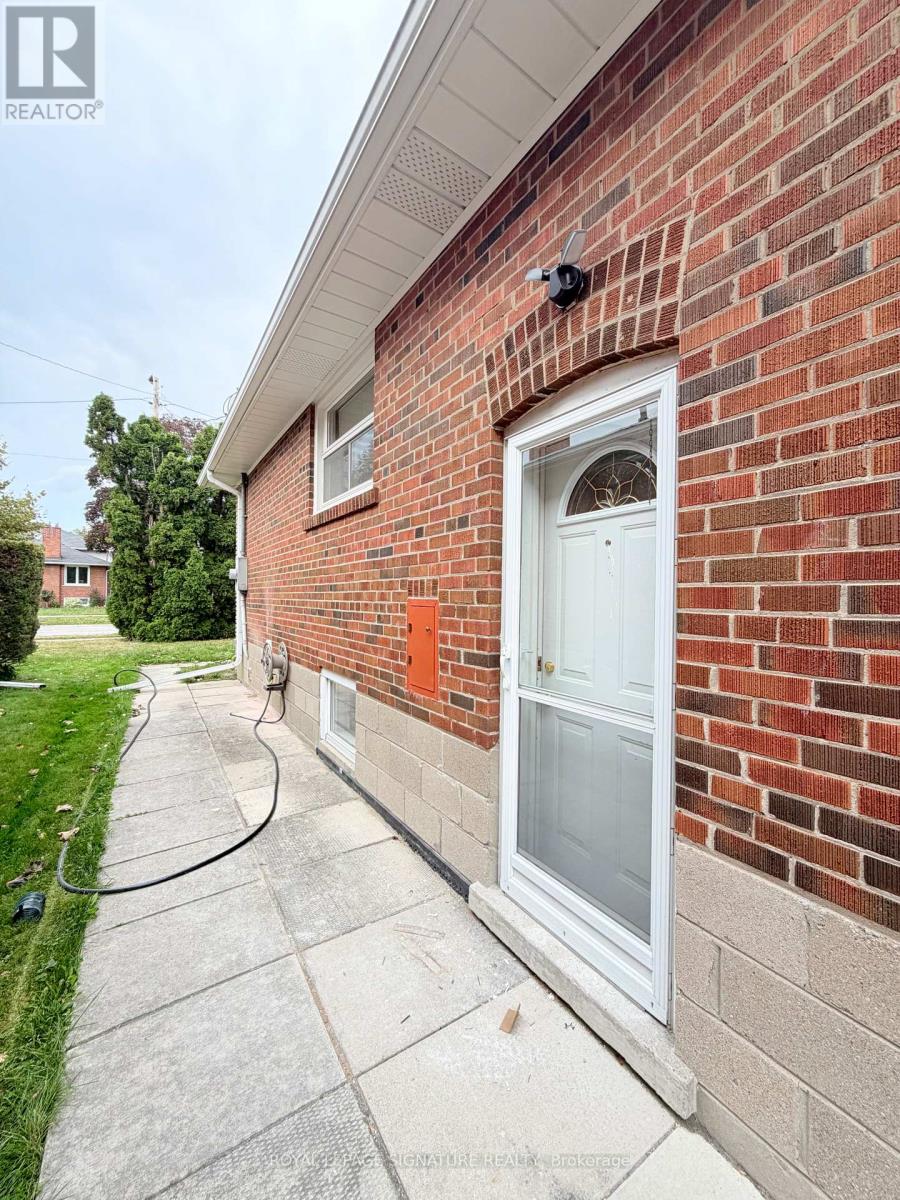Basement - 3 Avery Avenue, Toronto, Ontario  M9C 1K1 - Photo 3 - W13853838