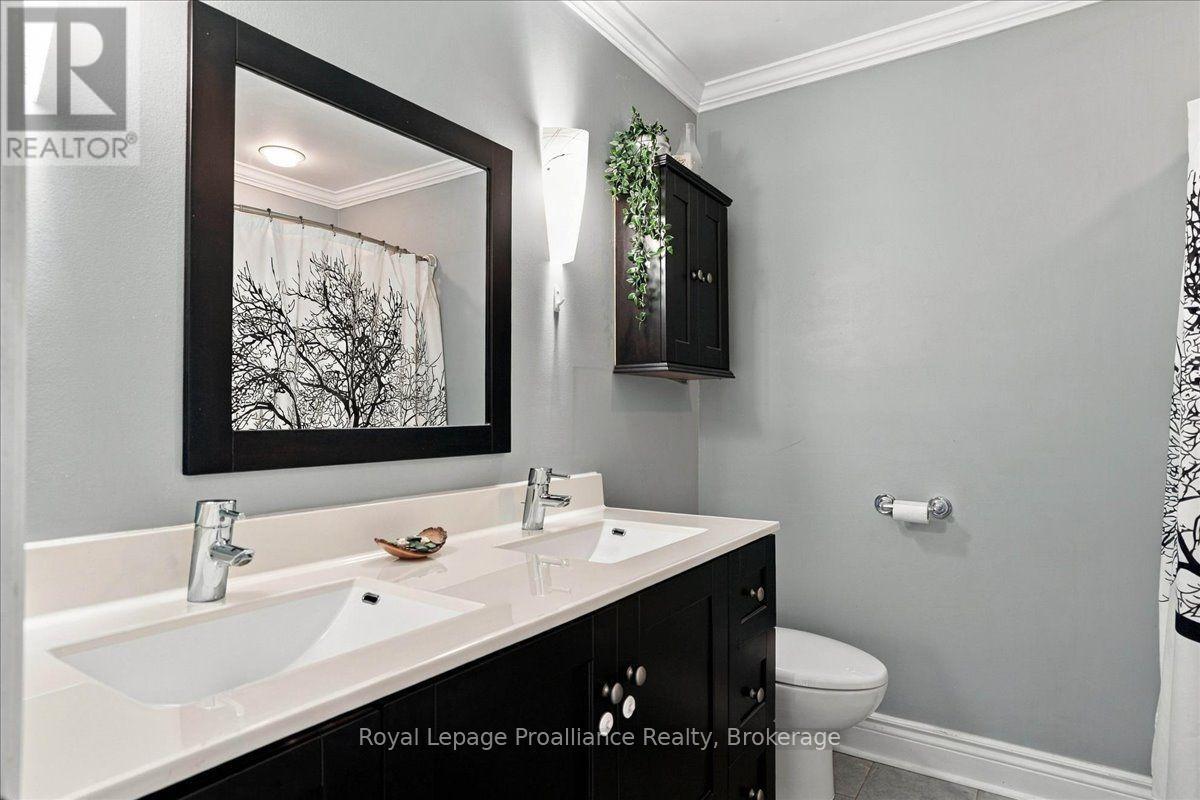 1116 County Rd 8, Prince Edward County, Ontario K0K 2T0 - Photo 28 - X13829034