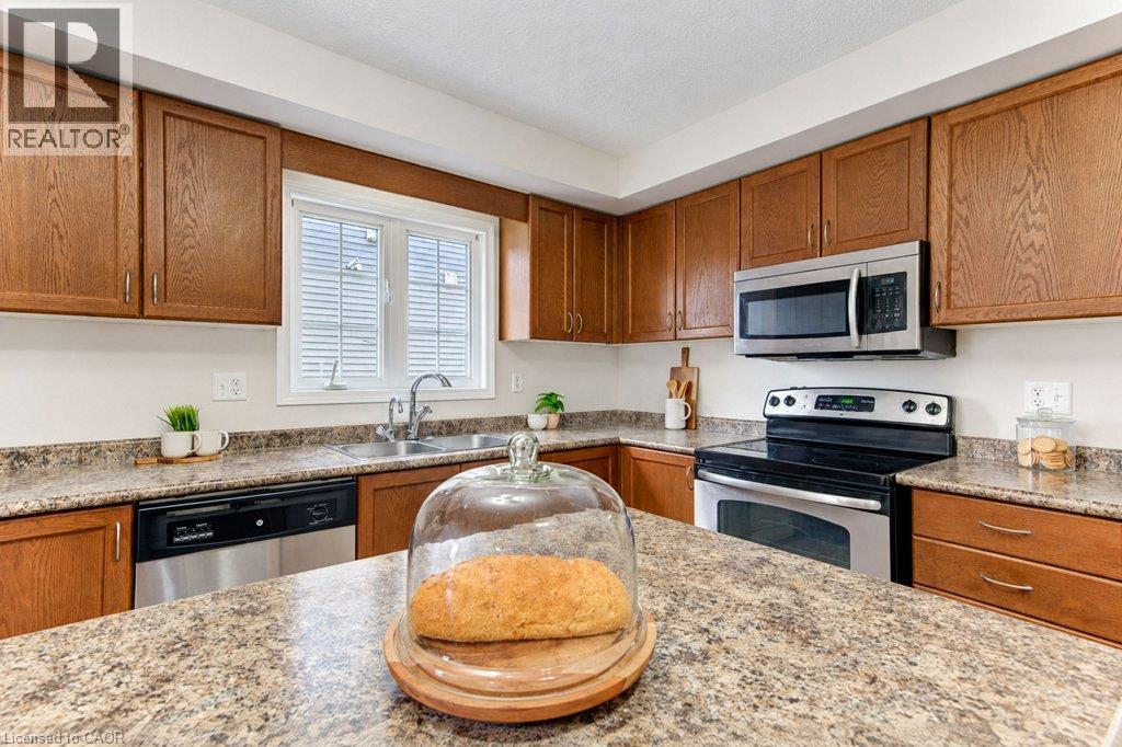 925 Glasgow Street Unit# C, Kitchener, Ontario  N2H 0B5 - Photo 11 - 40867427