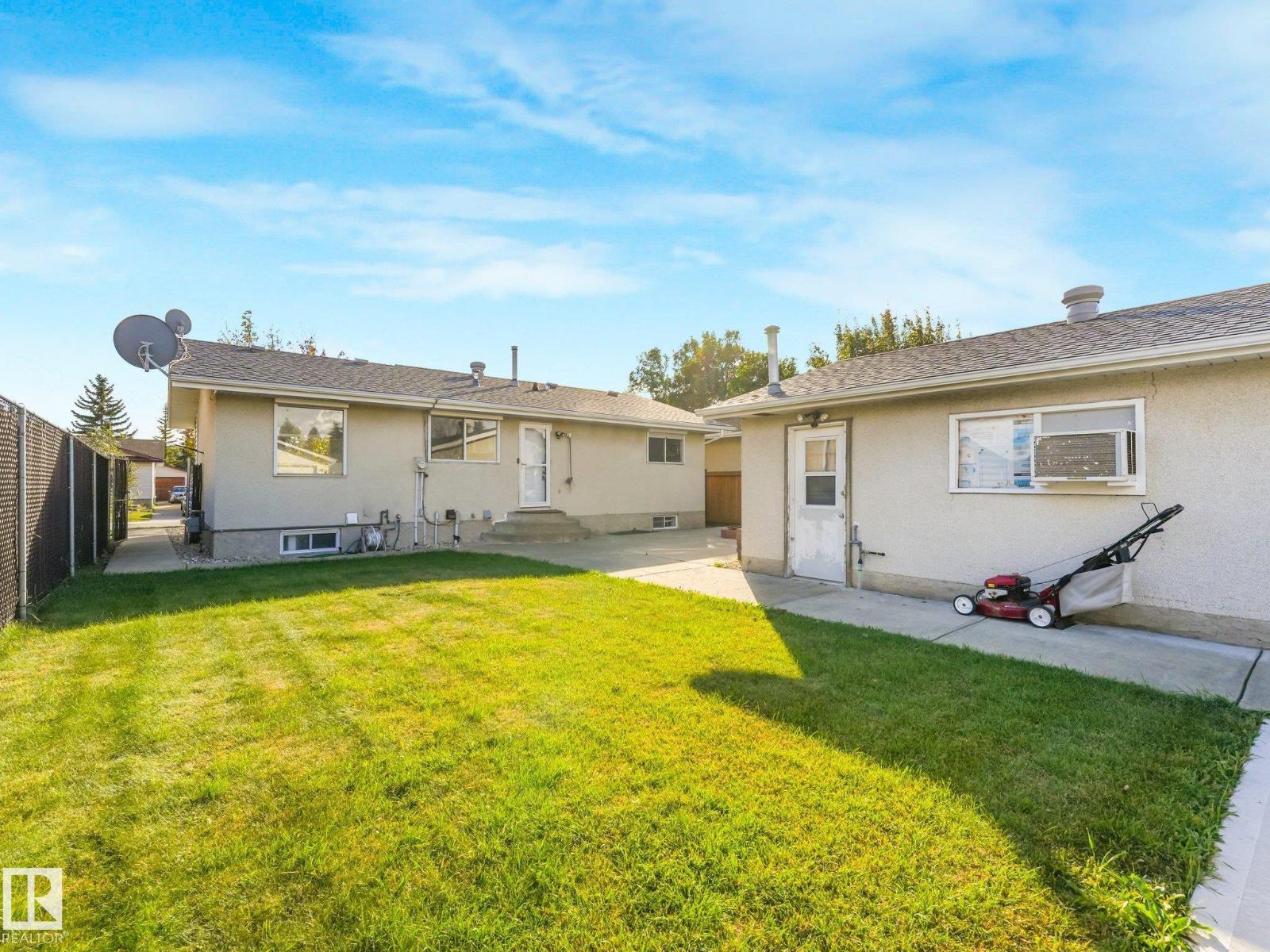 10218 167a Av Nw, Edmonton, Alberta  T5X 2Z3 - Photo 57 - E4511393