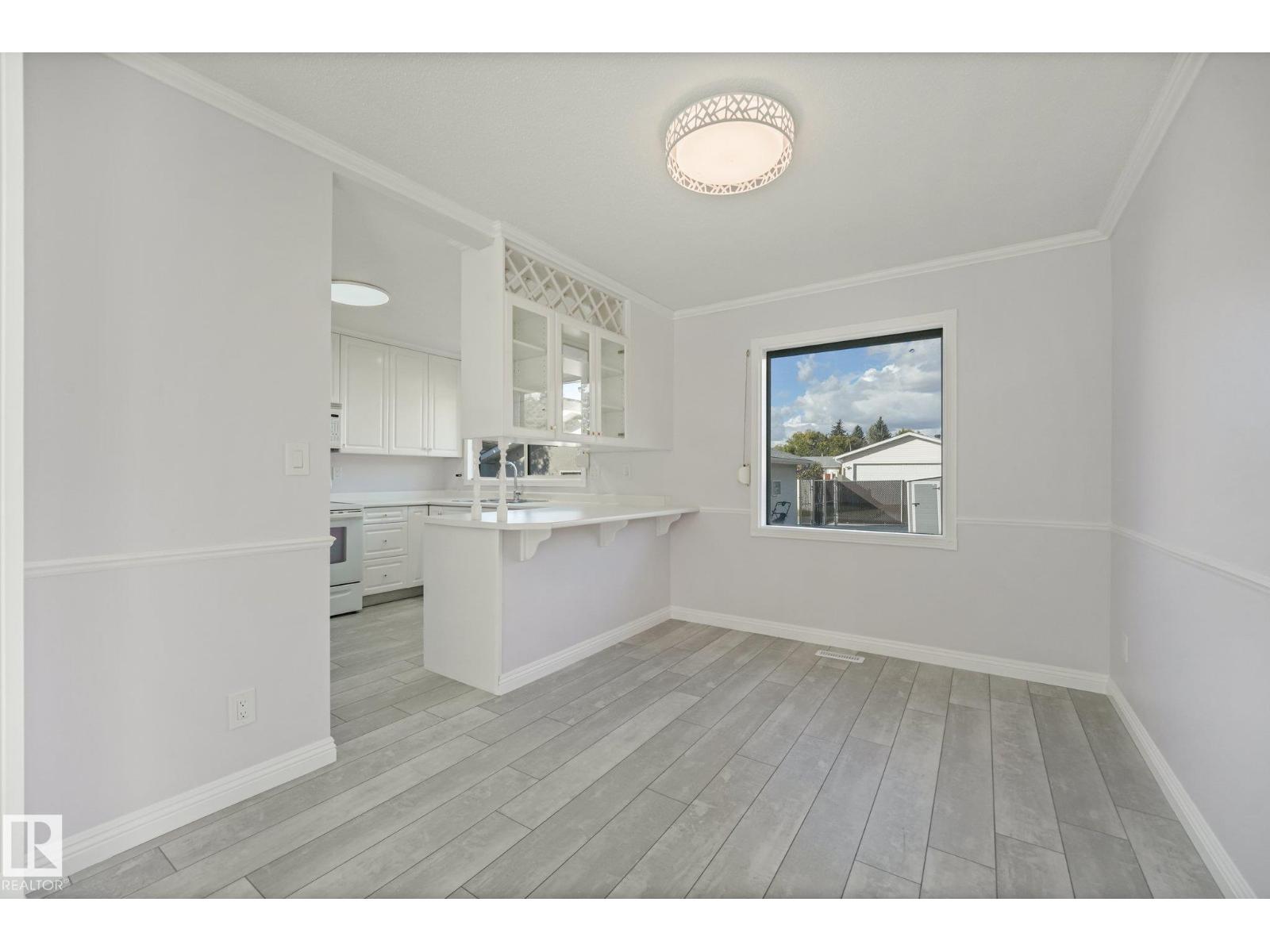 10218 167a Av Nw, Edmonton, Alberta  T5X 2Z3 - Photo 12 - E4511393