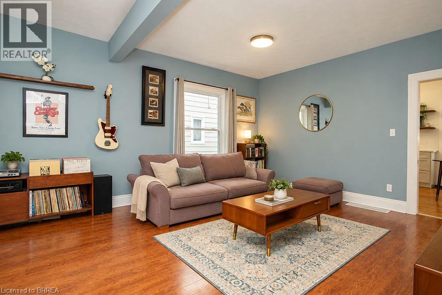 11 Stirton Avenue, Brantford, Ontario  N3T 1E2 - Photo 6 - 40868267