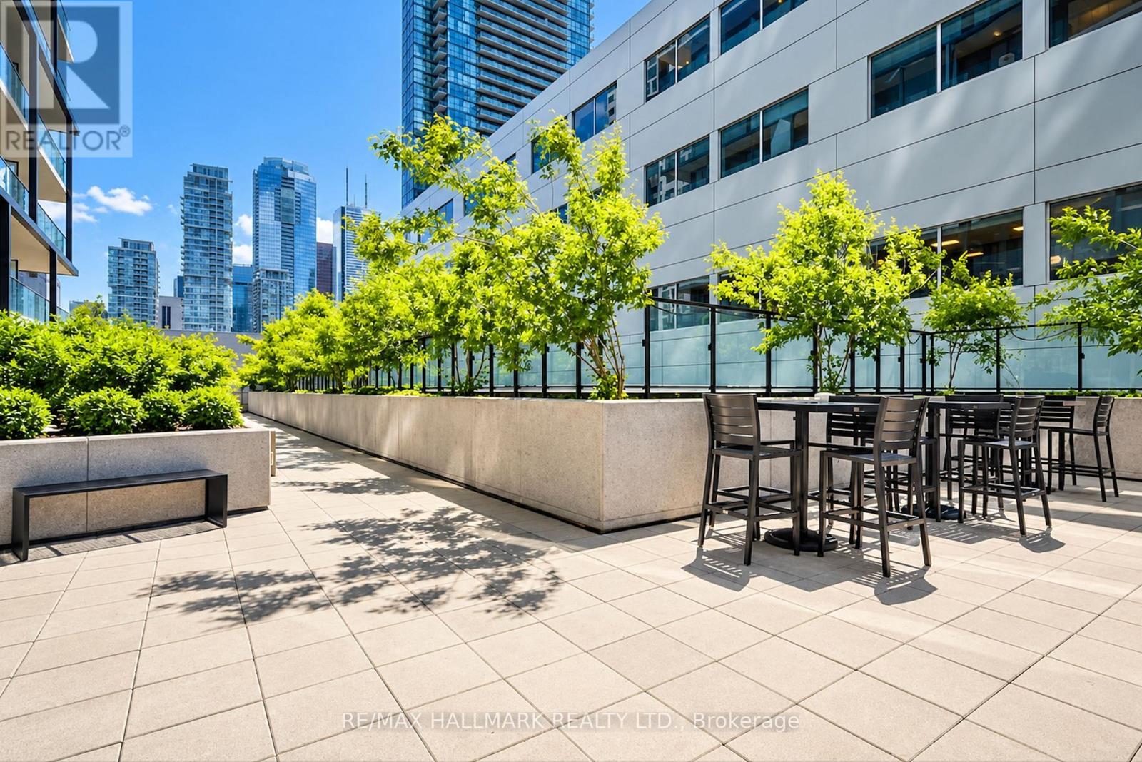 2202 - 125 Peter Street, Toronto, Ontario  M5V 2G9 - Photo 24 - C13847472