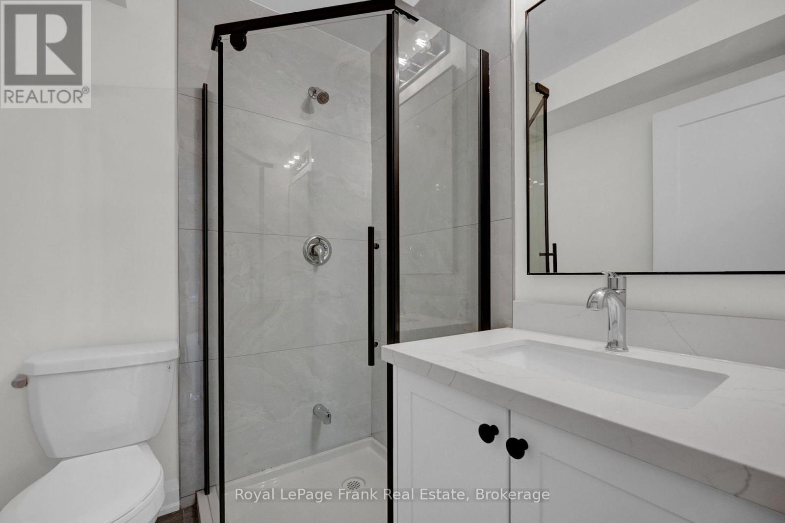 323 Anderson Avenue, Oshawa, Ontario  L1J 2N8 - Photo 32 - E13854132