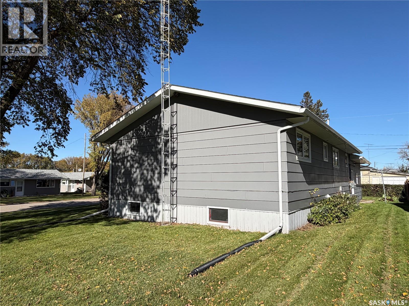 715 Mcnaughton Street, Moosomin, Saskatchewan  S0G 3N0 - Photo 50 - SK050204