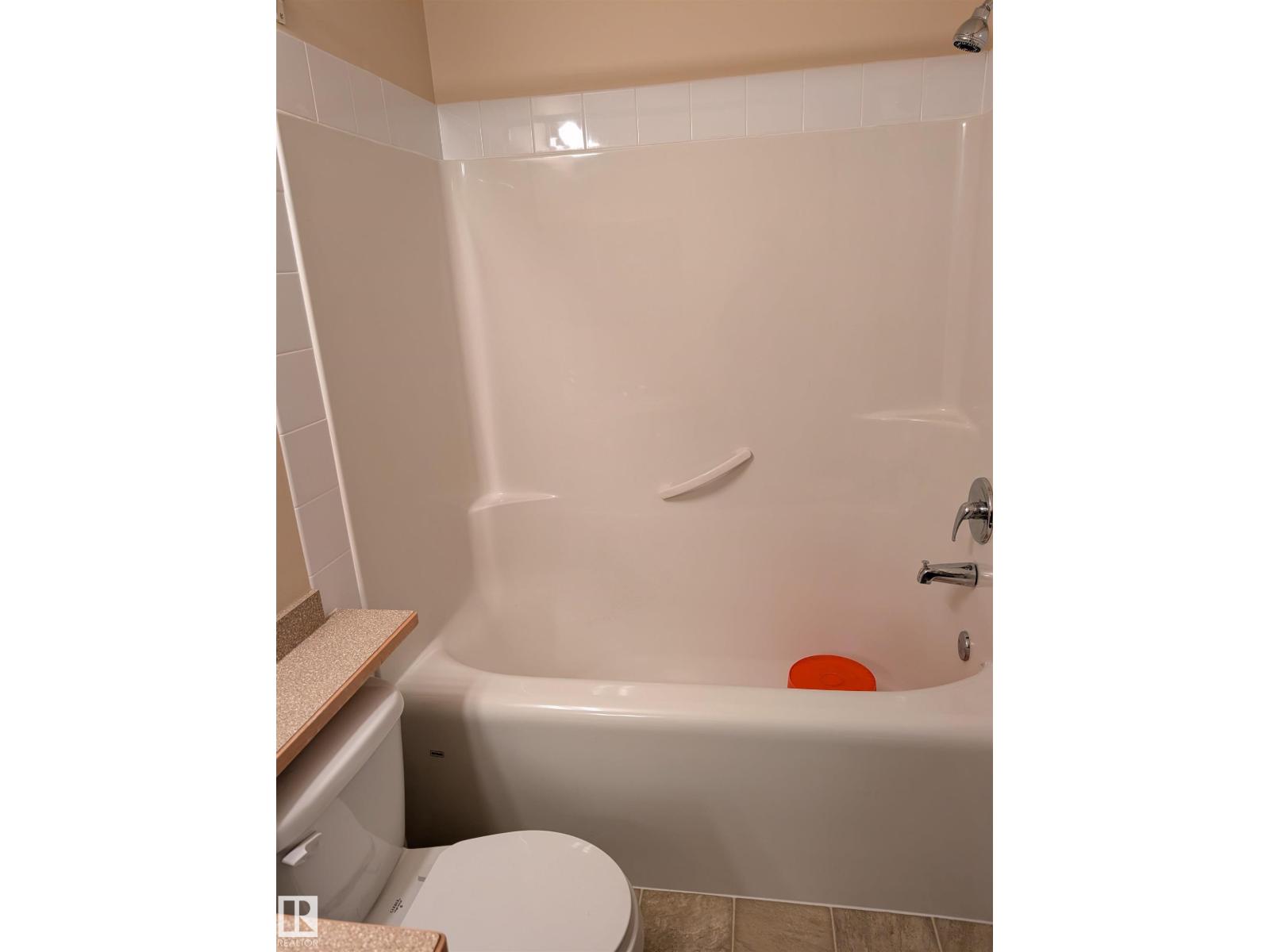 #427 7511 171 ST NW