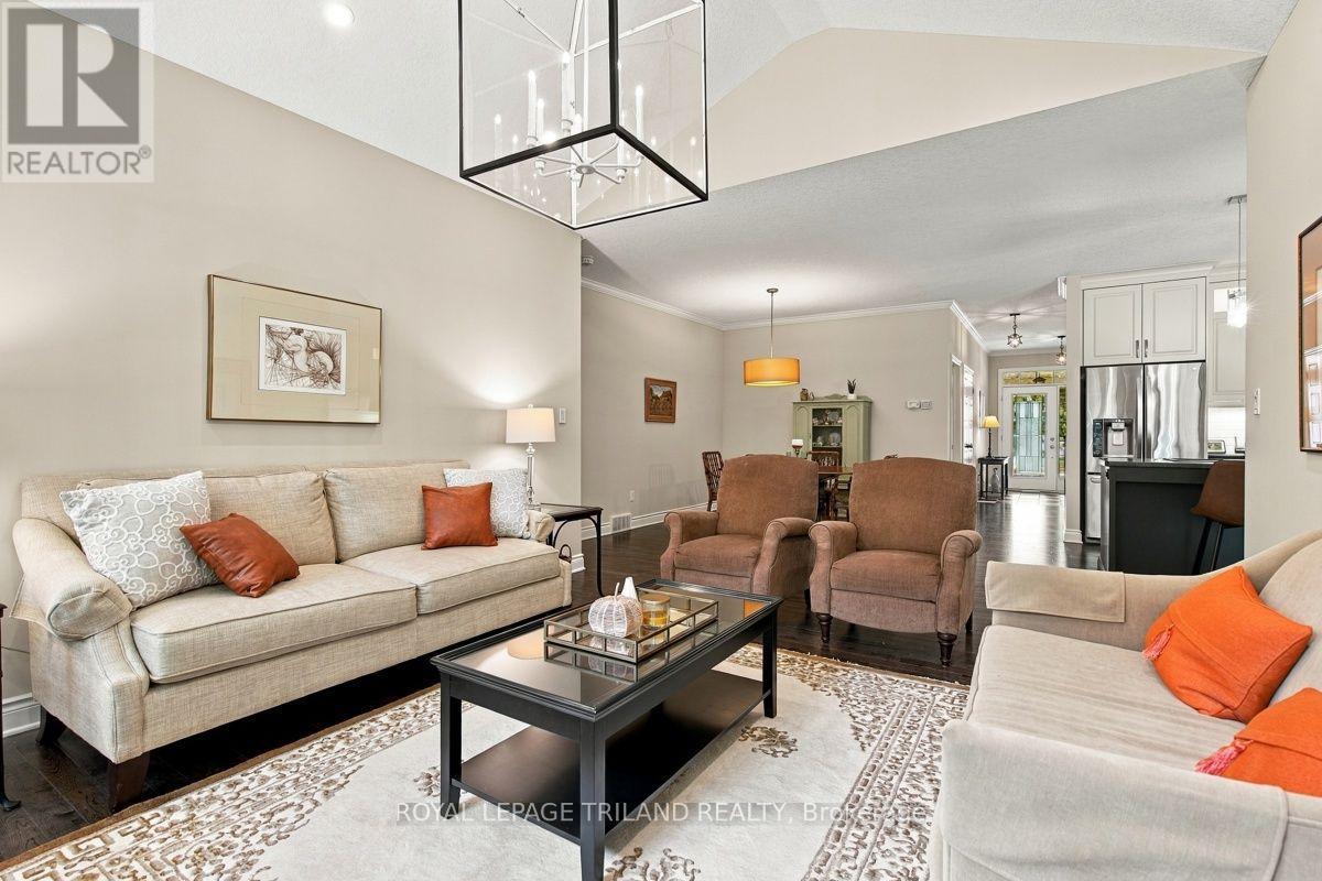 43 Hickory Lane, St. Thomas, Ontario  N5R 6K9 - Photo 11 - X13854216