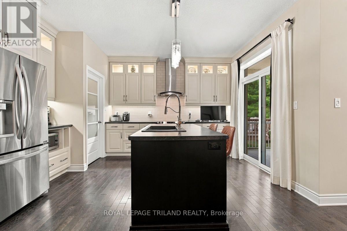 43 Hickory Lane, St. Thomas, Ontario  N5R 6K9 - Photo 15 - X13854216