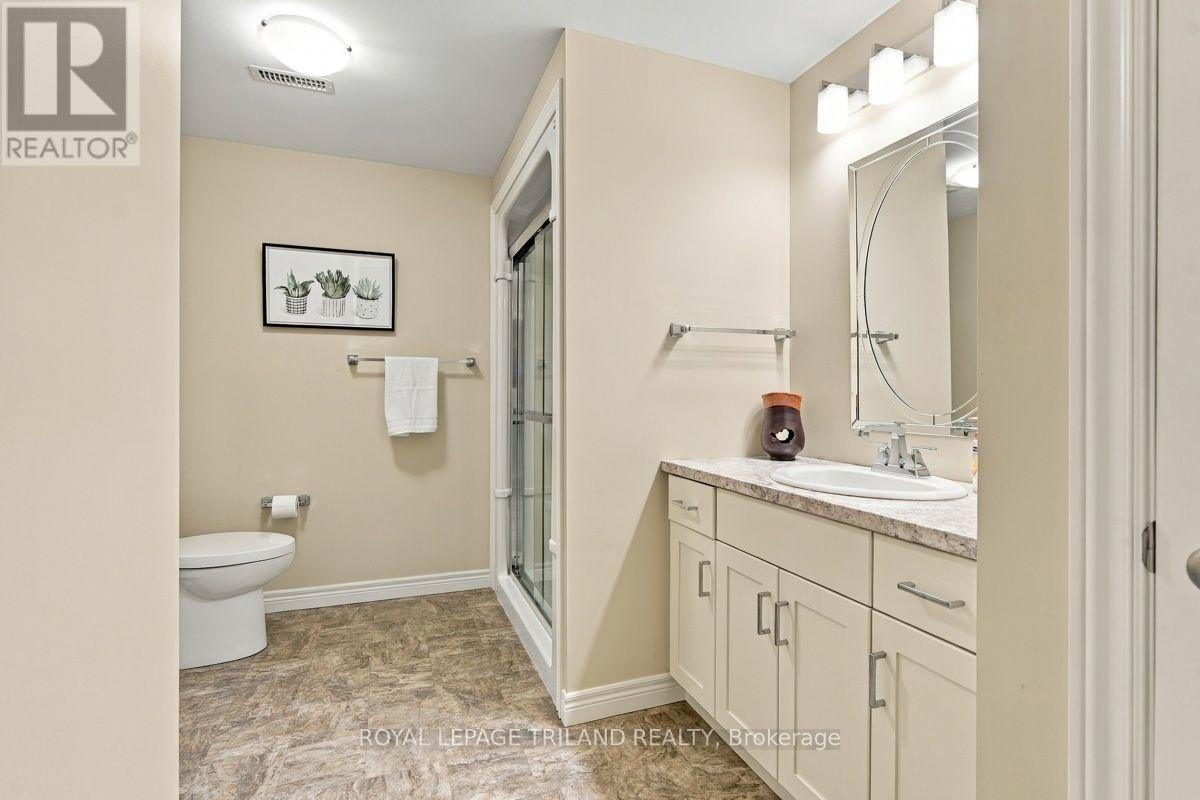 43 Hickory Lane, St. Thomas, Ontario  N5R 6K9 - Photo 39 - X13854216