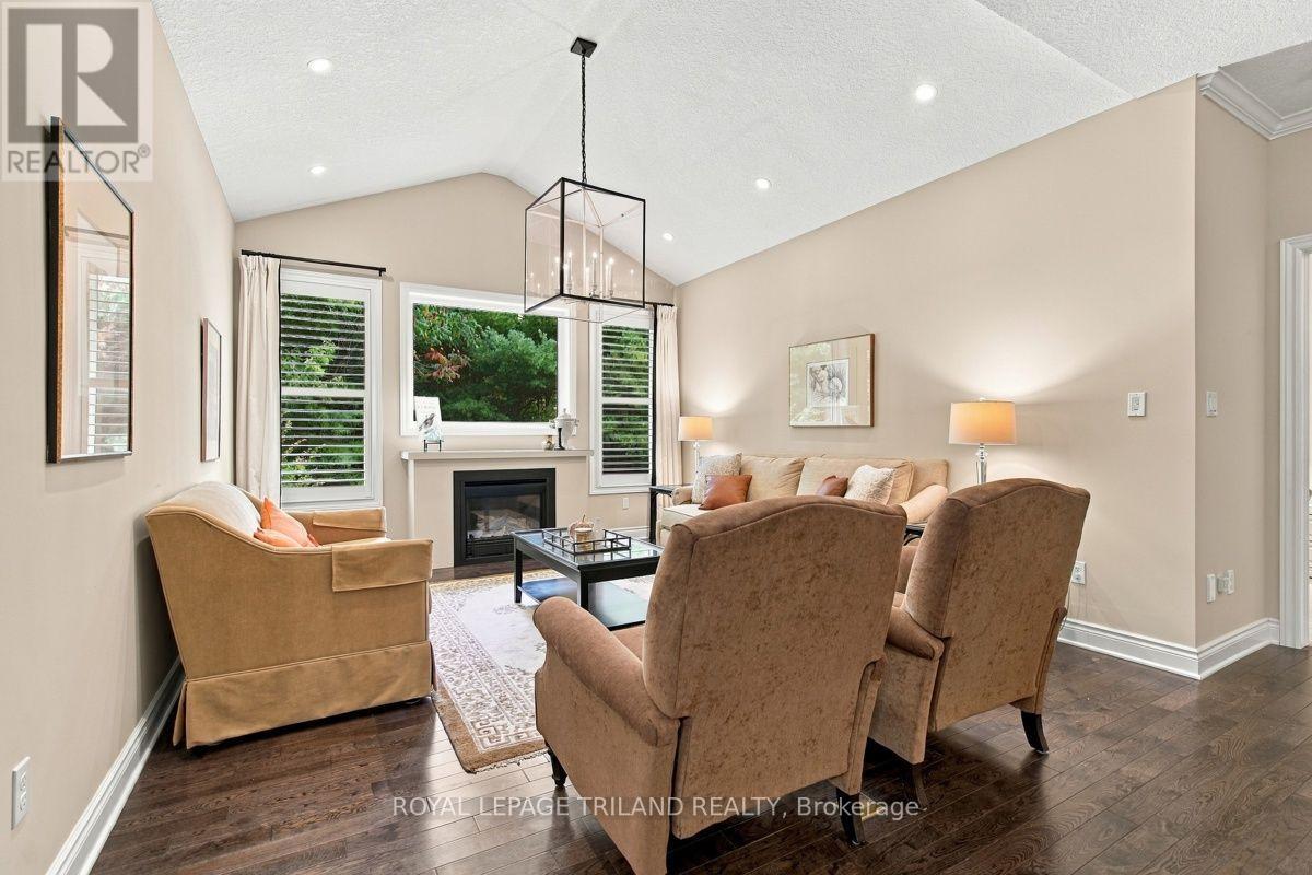 43 Hickory Lane, St. Thomas, Ontario  N5R 6K9 - Photo 8 - X13854216