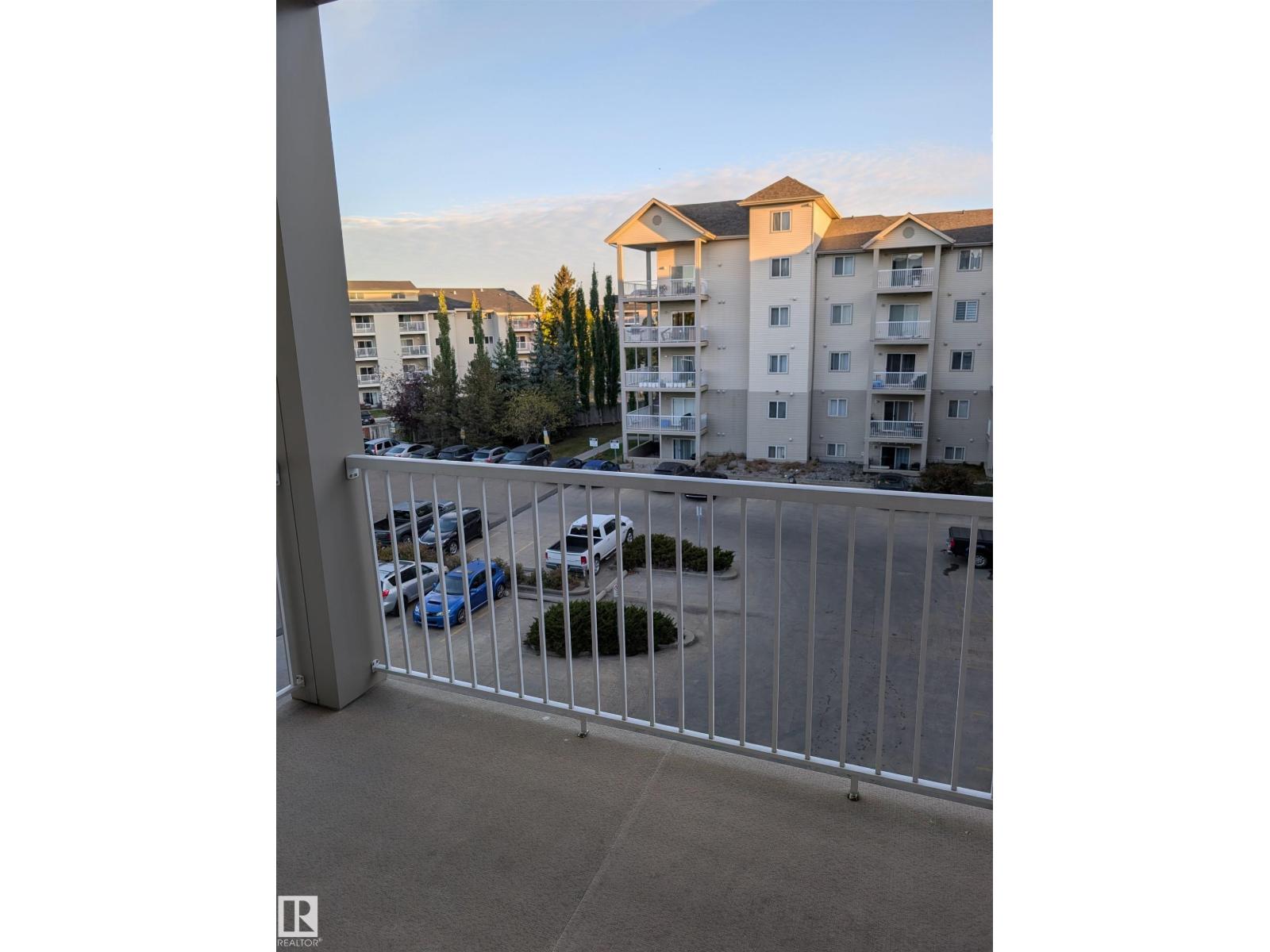 #427 7511 171 ST NW