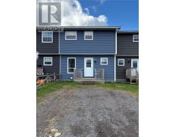 <div class="price">$189,900</div> 14 Ebsary Place<br>Grand Falls-Windsor, Newfoundland & Labrador<br><div class='bed_bath'>3 Bed | 2 Bath</div>