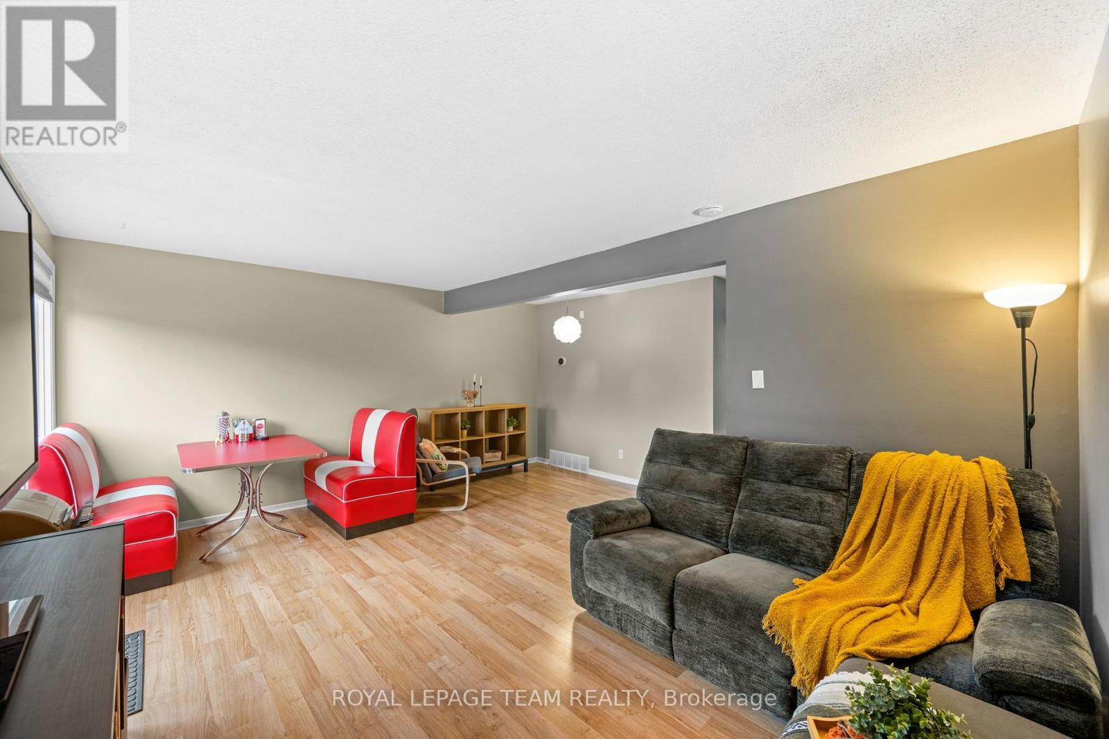 128 Mcclintock Way, Ottawa, Ontario K2L 2A4 - Photo 16 - X13854430