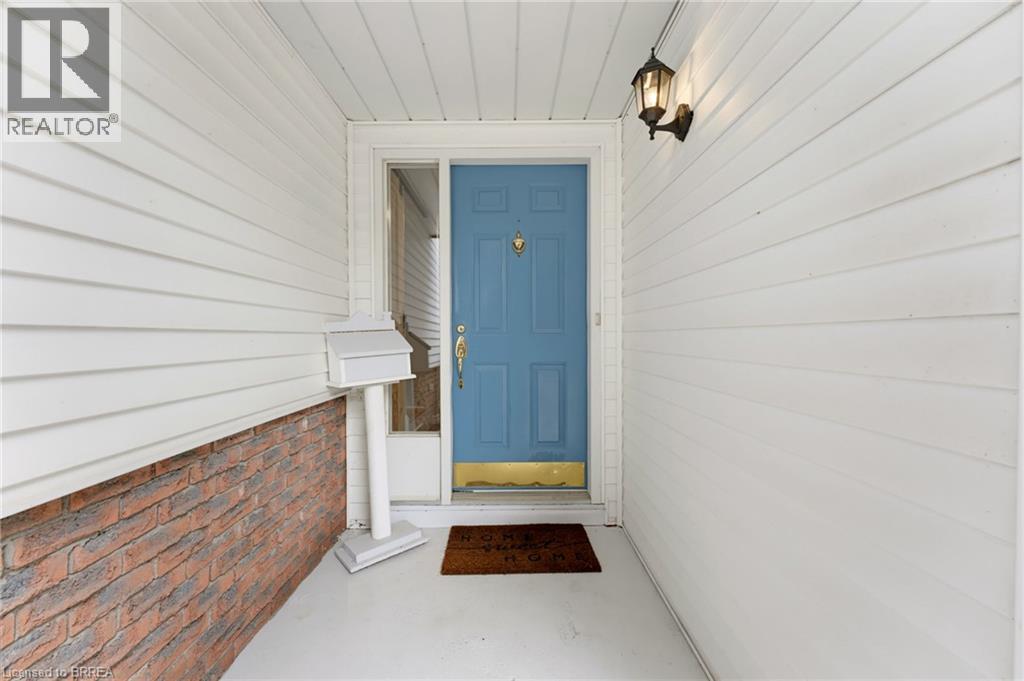 35 Scott Road, Cambridge, Ontario  N3C 2X5 - Photo 3 - 40868263