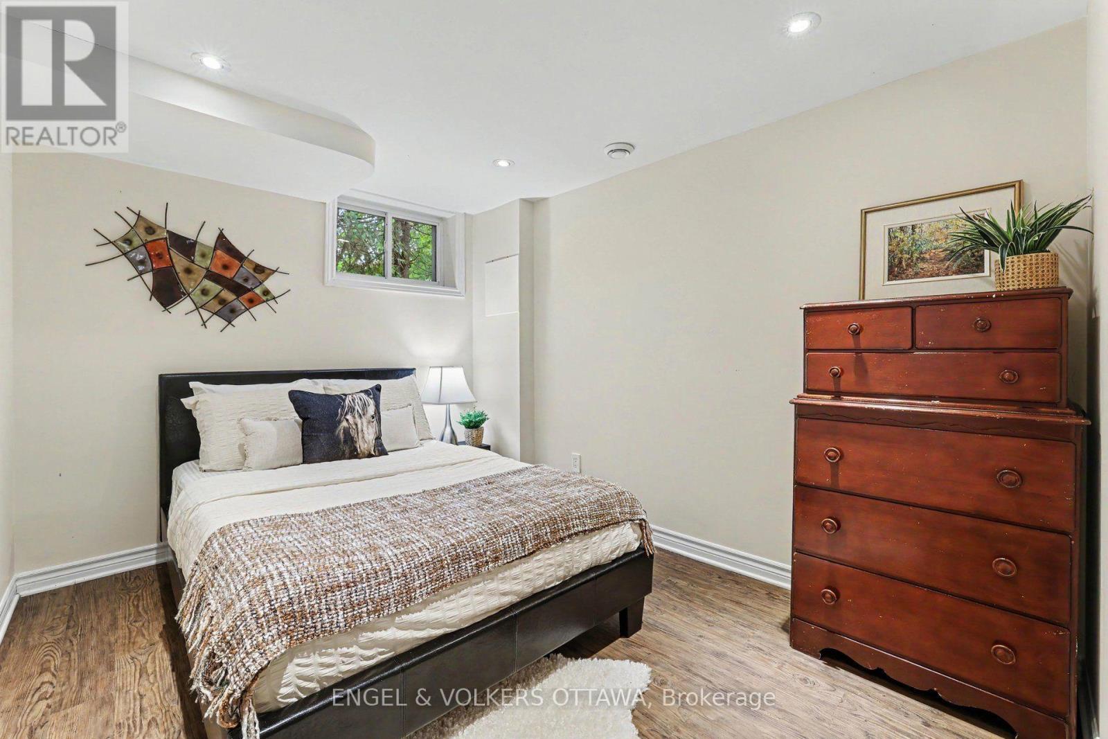 464 Thessaly Circle, Ottawa, Ontario  K1H 5W5 - Photo 29 - X13854200
