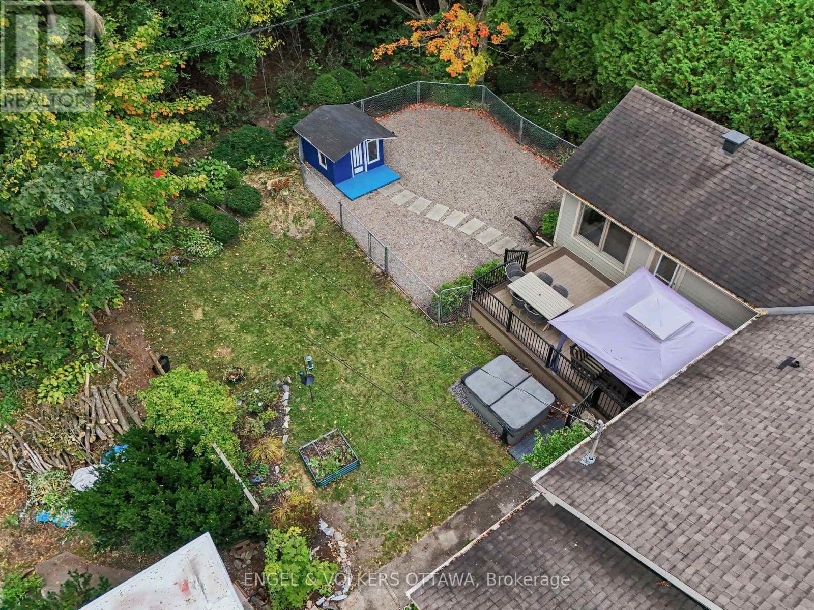 464 Thessaly Circle, Ottawa, Ontario  K1H 5W5 - Photo 38 - X13854200