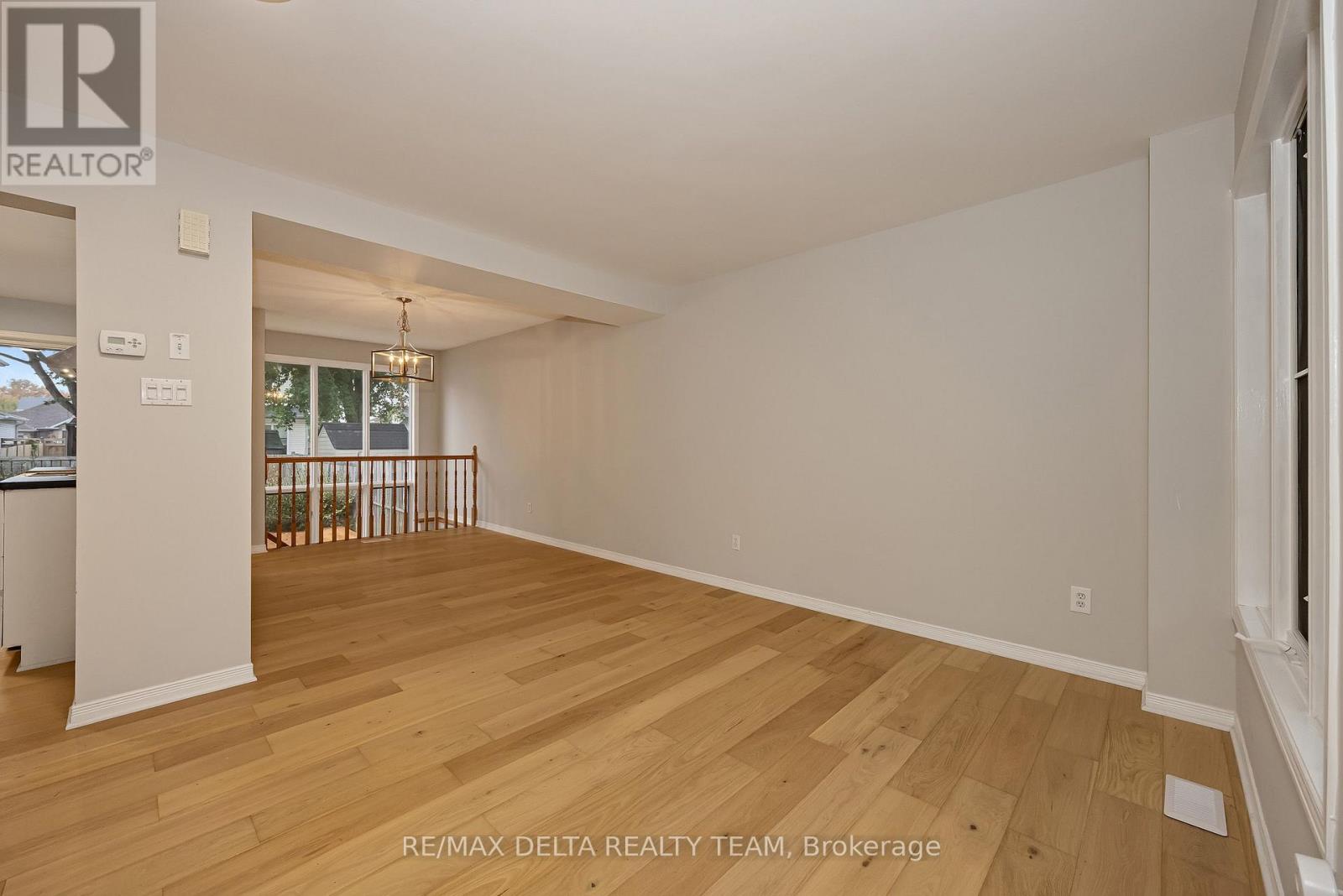 858 Como Crescent, Ottawa, Ontario  K4A 3Z9 - Photo 4 - X13854394