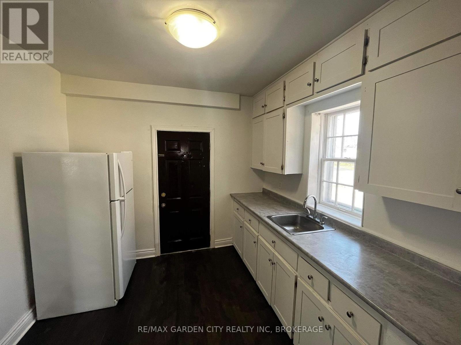1 - 29 Rykert Street, St. Catharines, Ontario  L2S 1Y8 - Photo 7 - X13854244