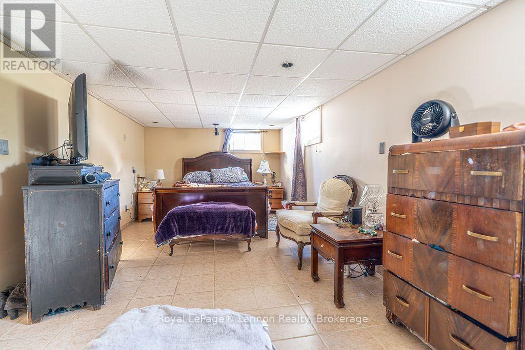 210 Powley Street, Thunder Bay, Ontario  P7A 2K9 - Photo 17 - X13854294