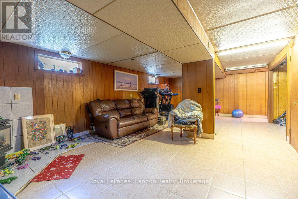 210 Powley Street, Thunder Bay, Ontario  P7A 2K9 - Photo 23 - X13854294