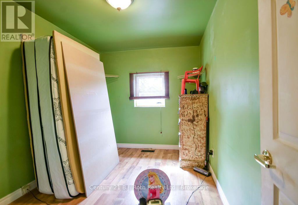 246 Gill Street, Orillia, Ontario  L3V 4K4 - Photo 17 - S13854364