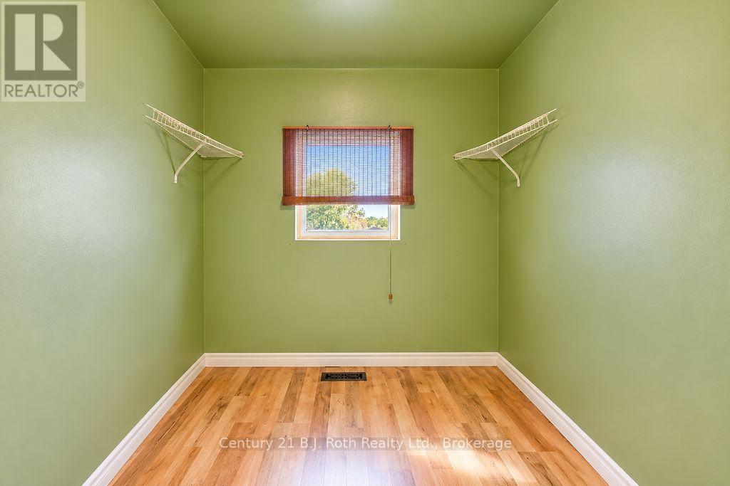 246 Gill Street, Orillia, Ontario  L3V 4K4 - Photo 18 - S13854364