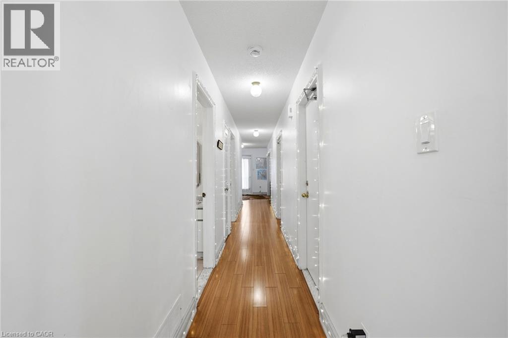 277 Harvie Avenue, York, Ontario  M6E 4L1 - Photo 21 - 40867739