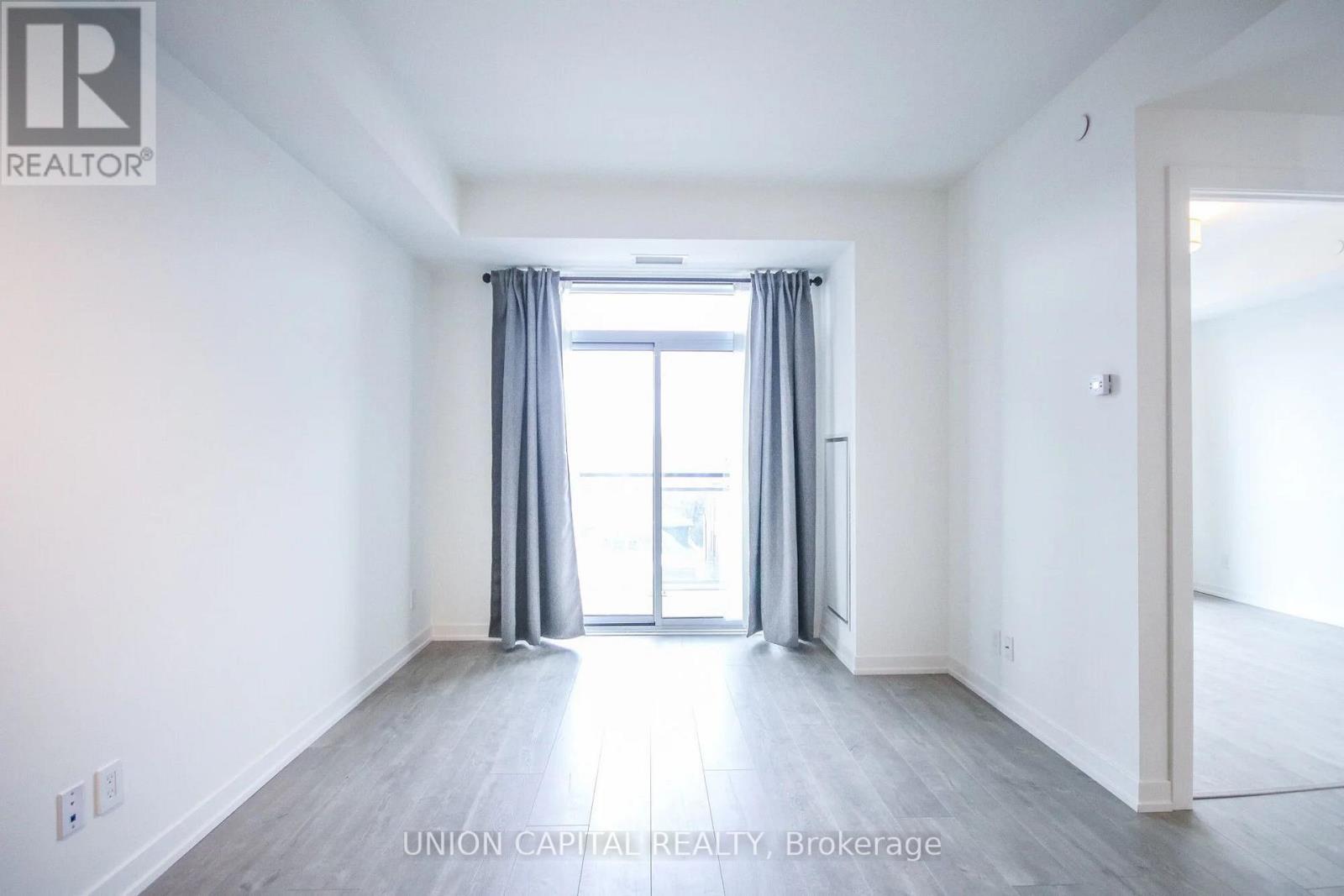 510 - 223 St Clair Avenue W, Toronto, Ontario  M4V 1R3 - Photo 10 - C13854122
