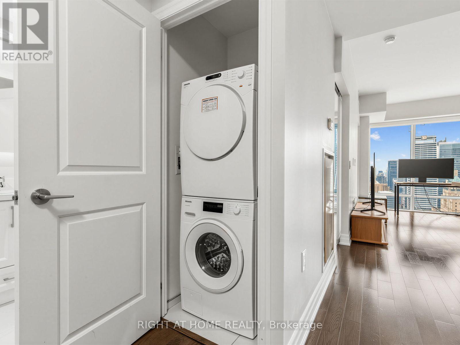 4004 - 8 The Esplanade, Toronto, Ontario  M5E 0A6 - Photo 19 - C13854384