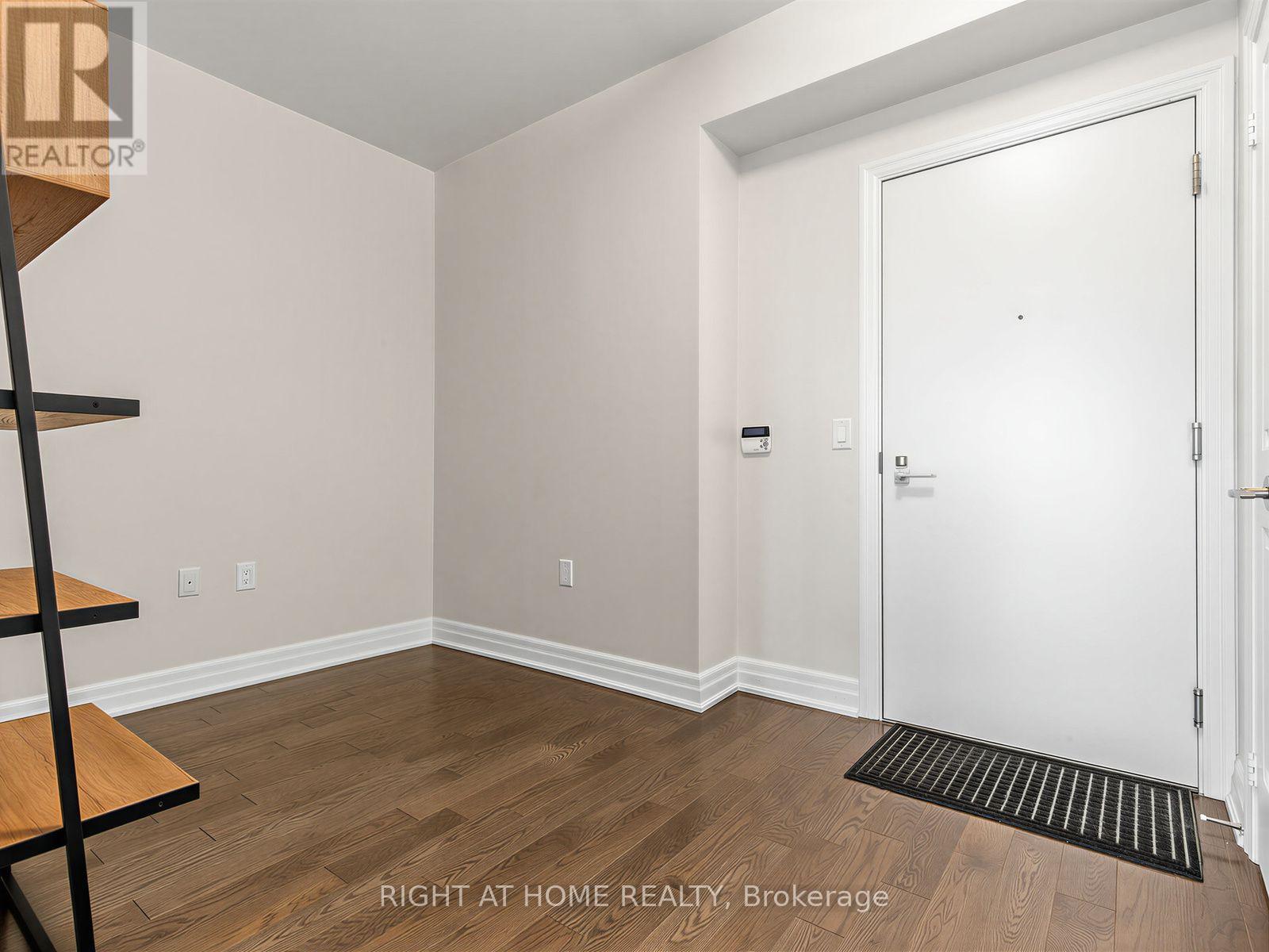 4004 - 8 The Esplanade, Toronto, Ontario  M5E 0A6 - Photo 5 - C13854384
