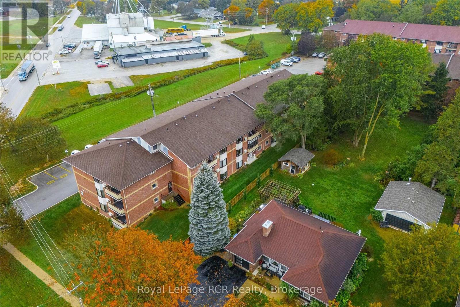 105 - 497 Birmingham Street W, Wellington North, Ontario N0G 2L1 - Photo 35 - X13854406