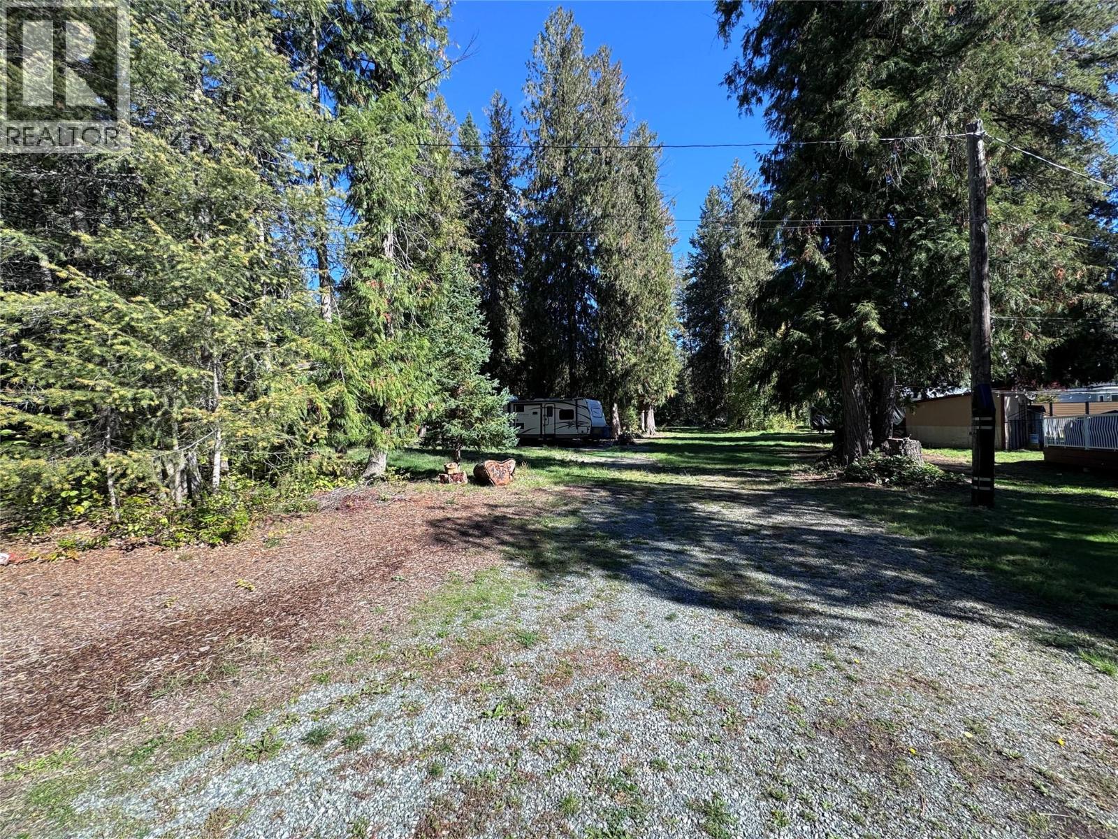 1962 Tambellini Road, Christina Lake, British Columbia  V0H 1E2 - Photo 12 - 10402334