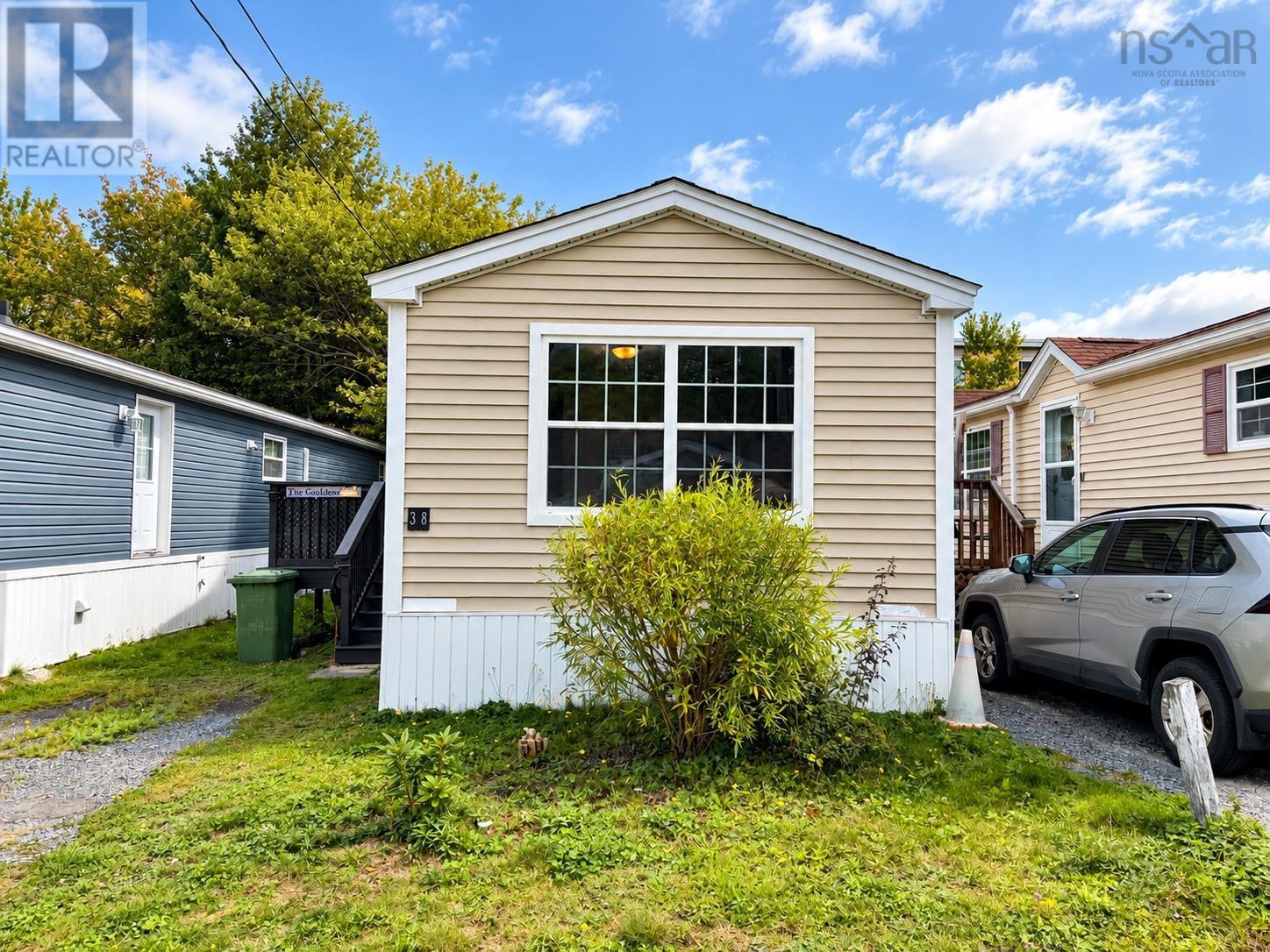 38 Bridget Avenue, halifax, Nova Scotia