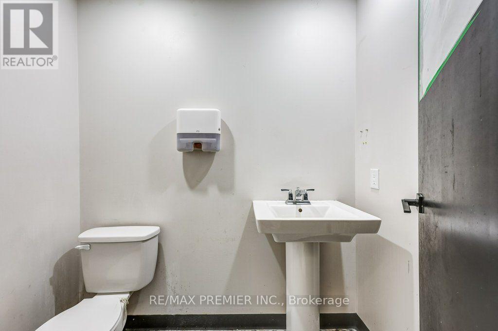 Al 1 & 2 - 140 Woodbridge Avenue, Vaughan, Ontario  L4L 4K9 - Photo 17 - N13854152