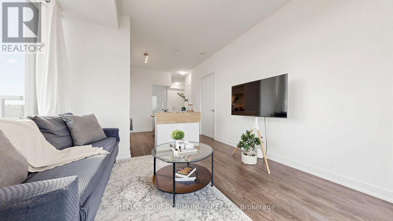 524 - 2 David Eyer Road, Richmond Hill, Ontario  L4S 0N6 - Photo 5 - N13854194