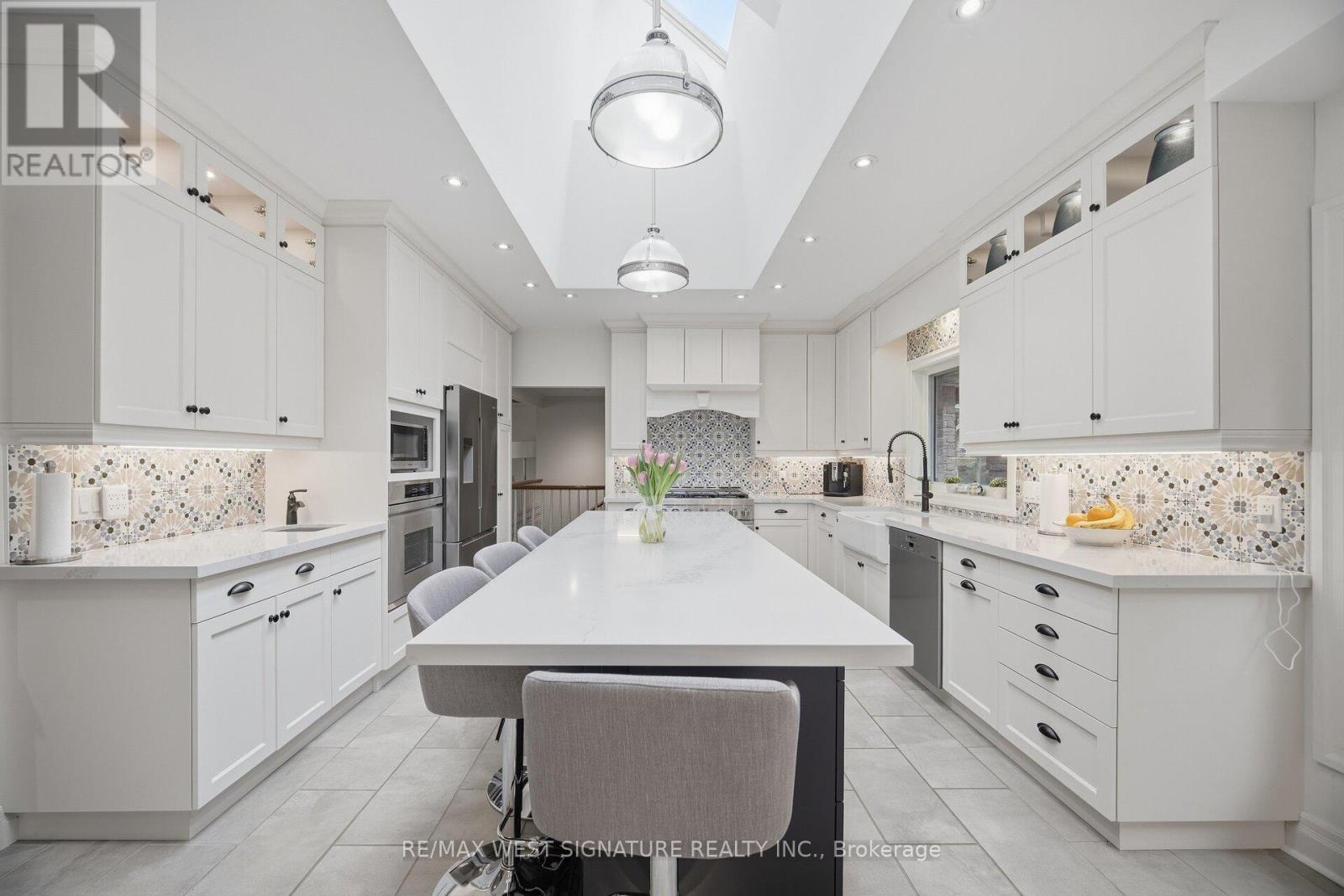 42 Hedgerow Court, Vaughan, Ontario  L0J 1C0 - Photo 11 - N13854242