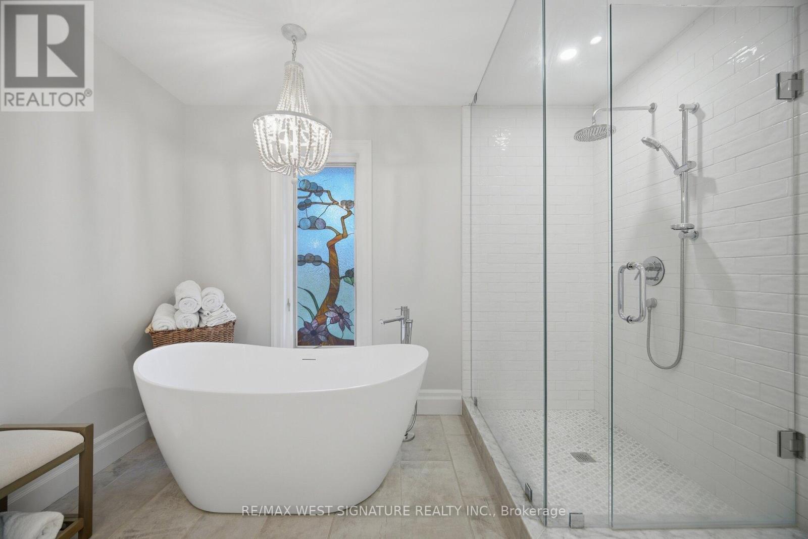 42 Hedgerow Court, Vaughan, Ontario  L0J 1C0 - Photo 23 - N13854242