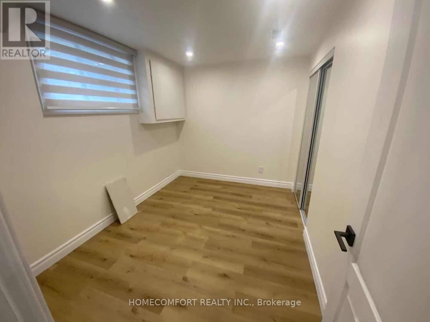 Unknown Address, ,    - Photo 10 - N13854380