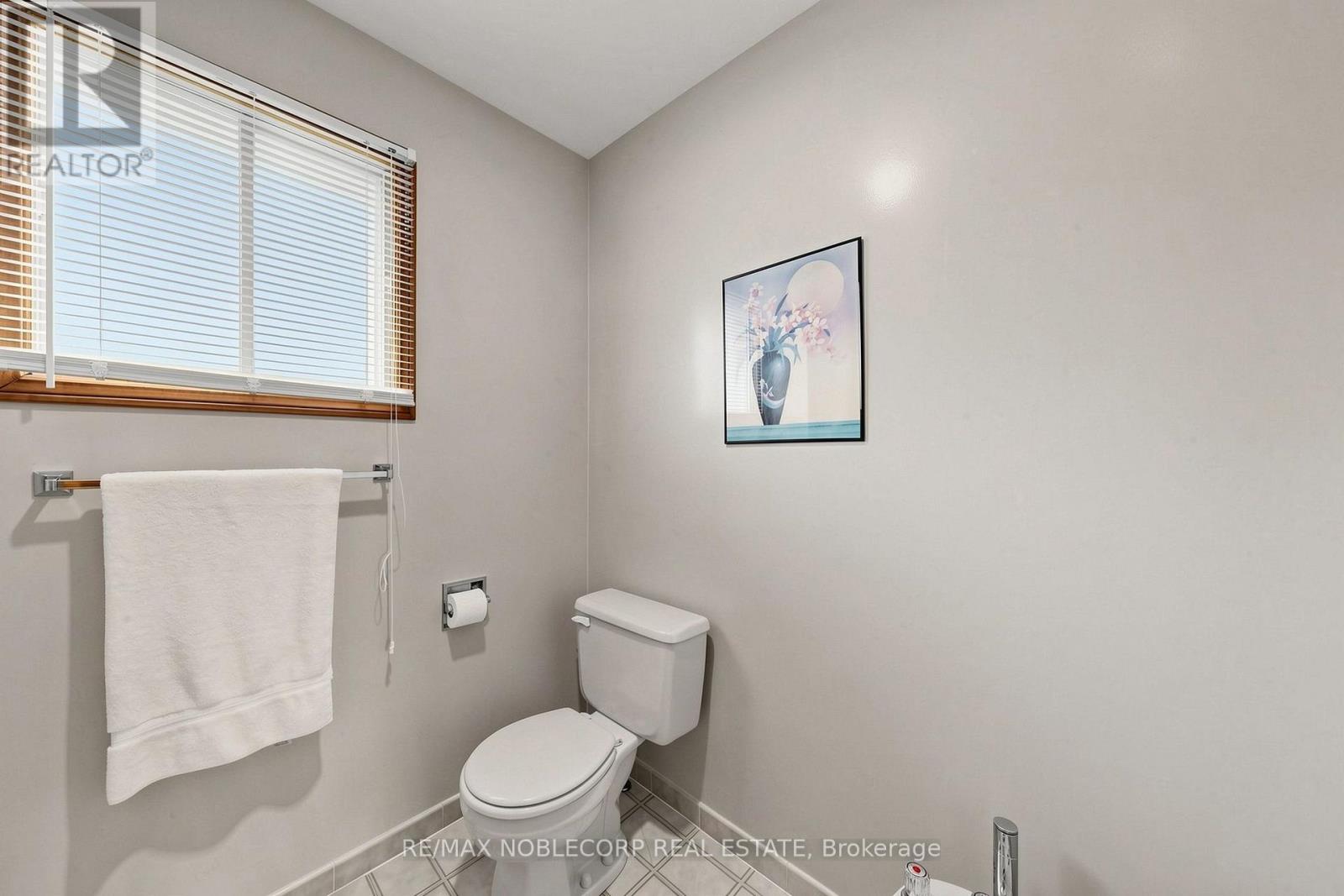 162 Venetian Crescent, Vaughan, Ontario  L4L 5G3 - Photo 24 - N13854402