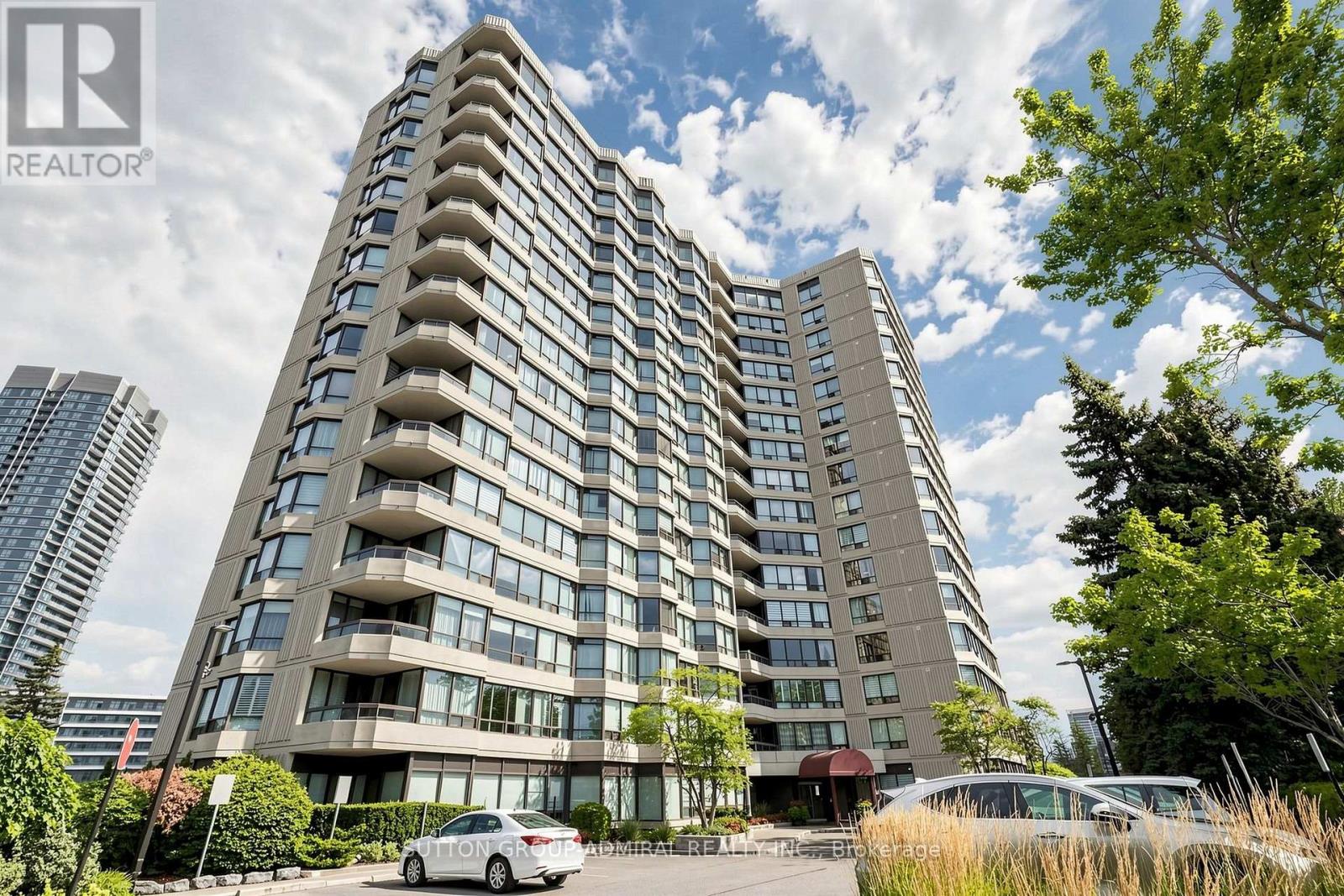 806 - 7460 Bathurst Street, Vaughan (Brownridge), Ontario  L4J 7K9 - Photo 1 - N13854410
